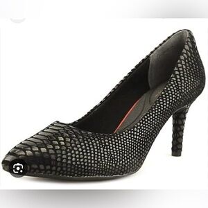 Women Rockport Pointy Toe Pump  SZ 7.5